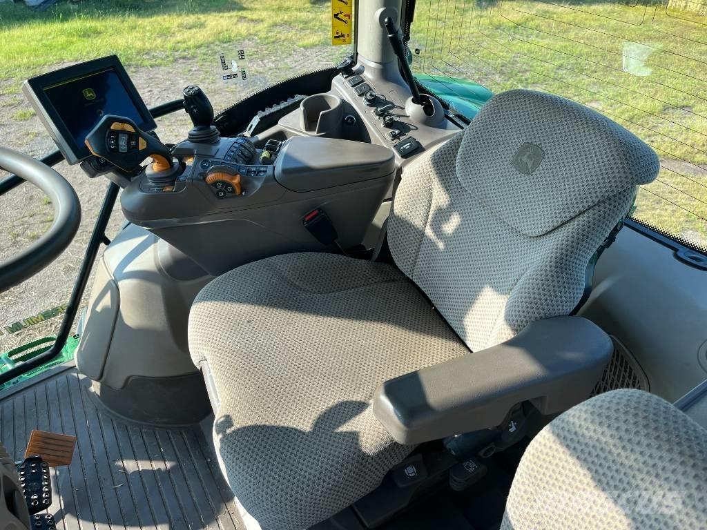 John Deere 6155 R Traktoriai