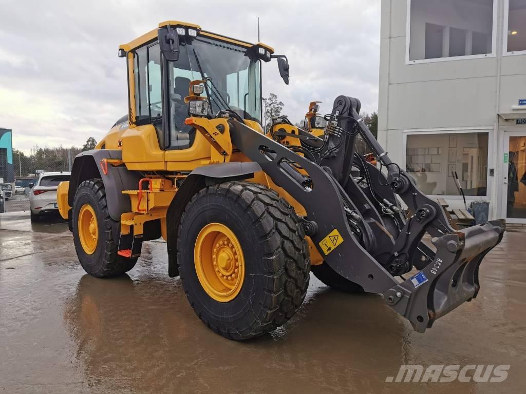 Volvo L 70 H2 Naudoti ratiniai krautuvai