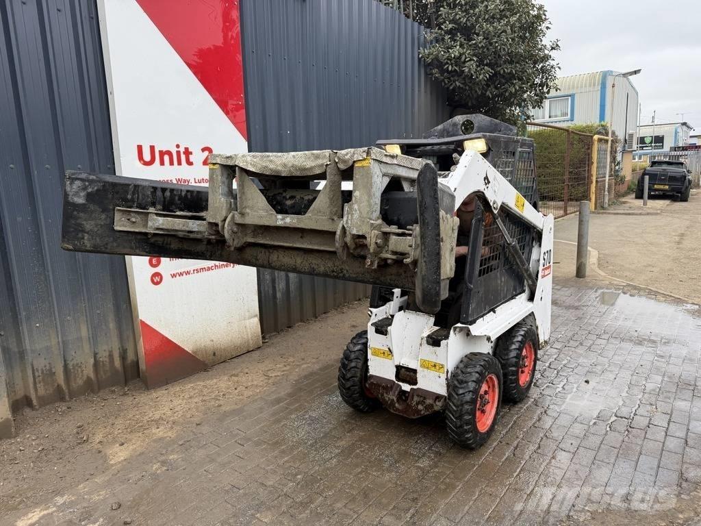 Bobcat S 70 Krautuvai su šoniniu pasukimu