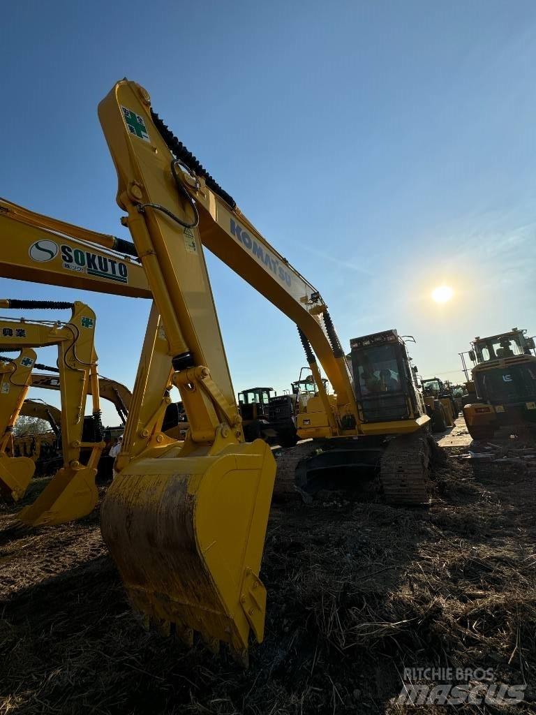 Komatsu PC 210 Vikšriniai ekskavatoriai