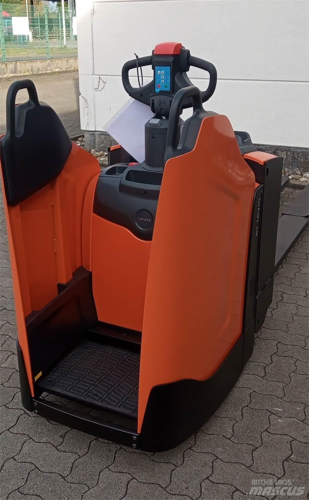Toyota LPE 250 Mažų aukščių keltuvai