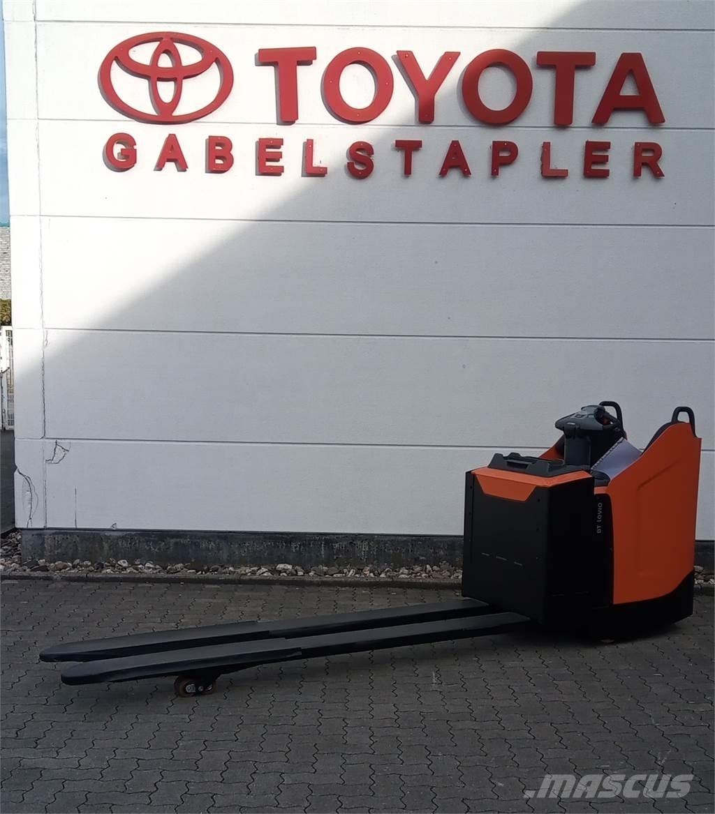 Toyota LPE 250 Rankiniai vėžimėliai