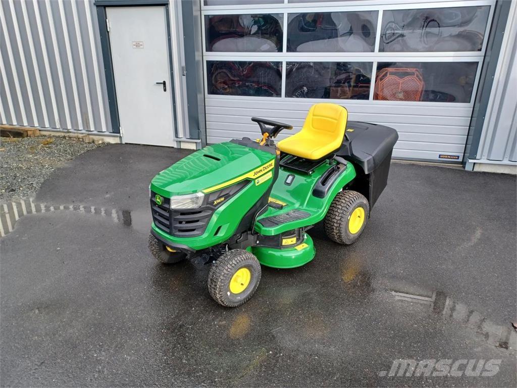 John Deere X147R Golfo laukų šienapjovės