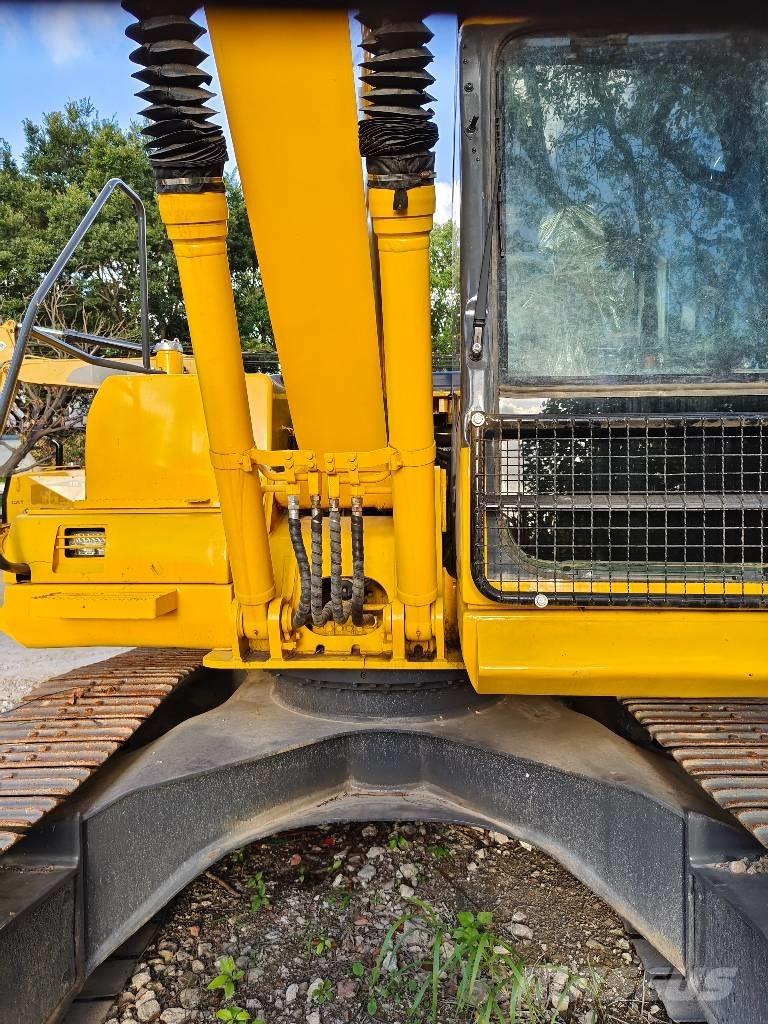 Komatsu PC 130-7 Vikšriniai ekskavatoriai
