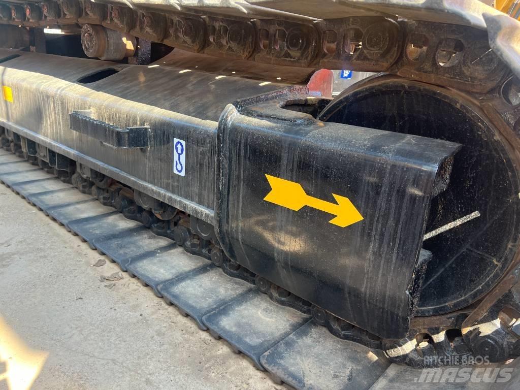 CAT 320 CL Vikšriniai ekskavatoriai