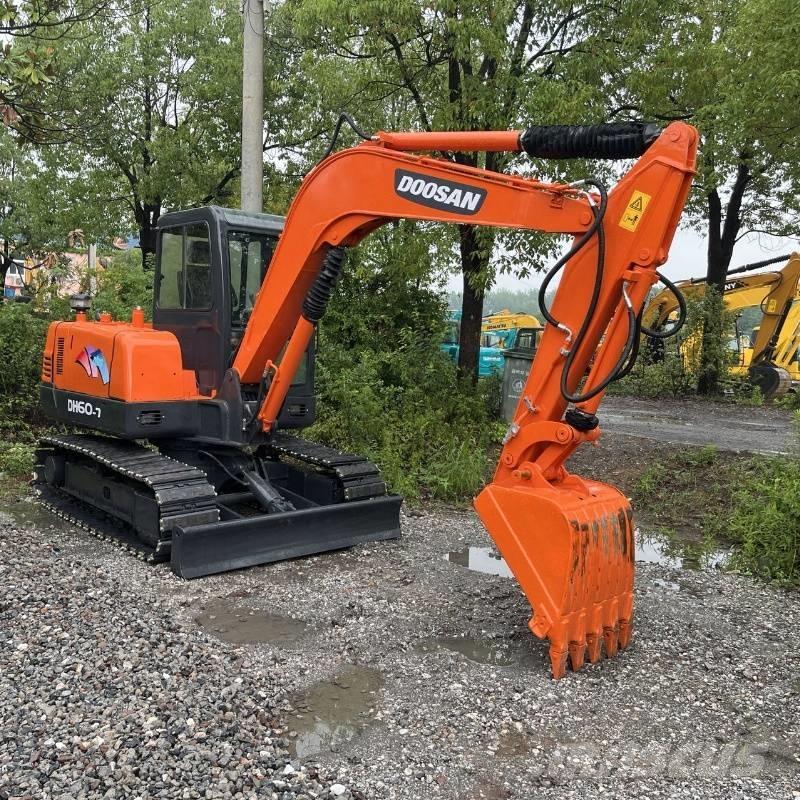 Doosan DH 60 Mini ekskavatoriai < 7 t