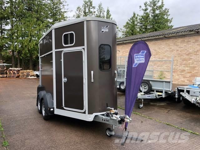 Ifor Williams HB 506 Puspriekabės gyvuliams