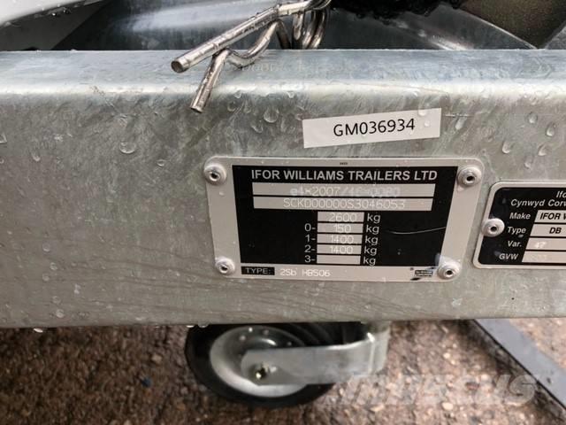 Ifor Williams HB 506 Puspriekabės gyvuliams