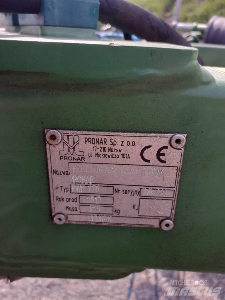 Pronar PWP 770 Šieno grėbliai ir vartytuvai