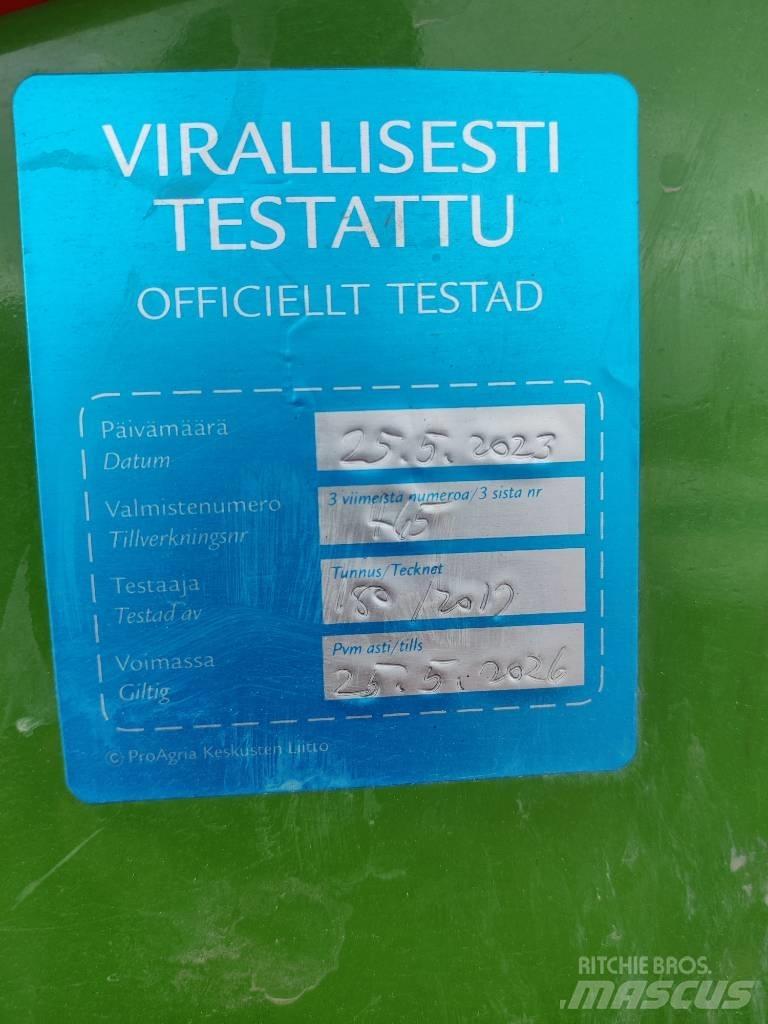 Amazone UG901 Įmontuoti purkštuvai