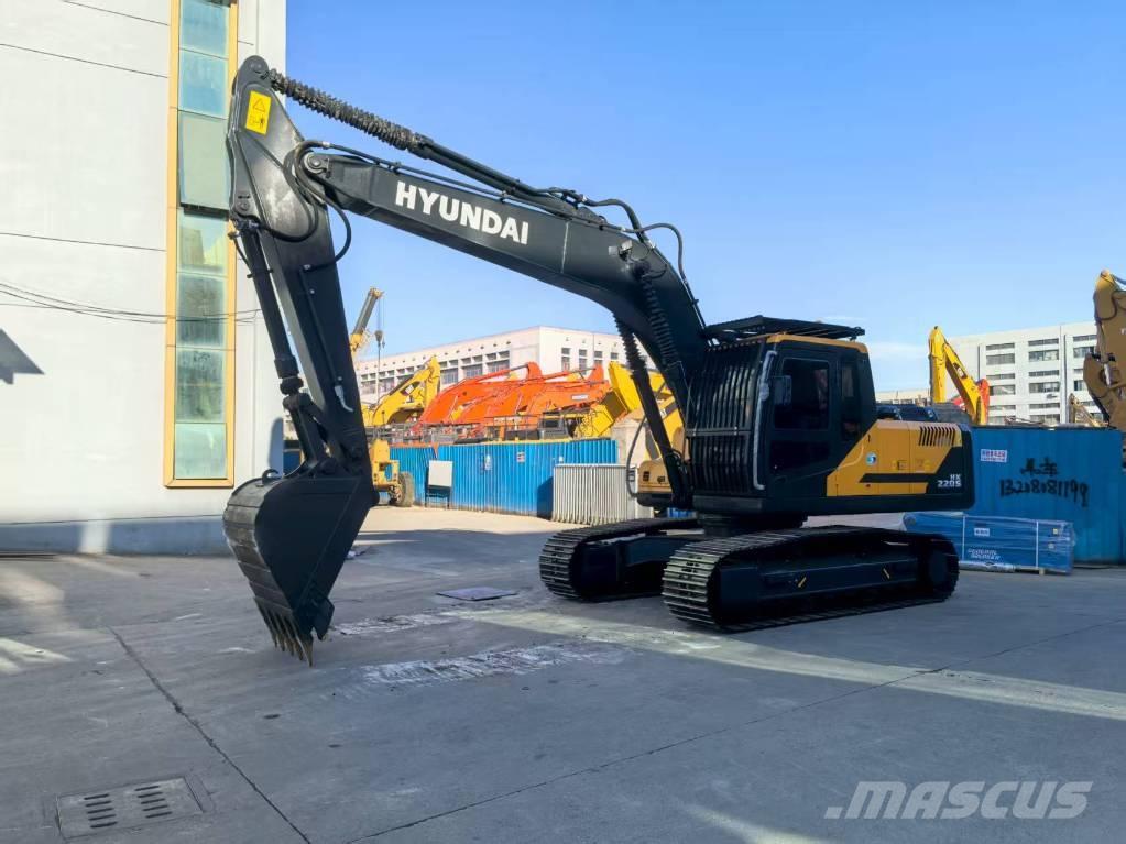 Hyundai HX 220 Vikšriniai ekskavatoriai