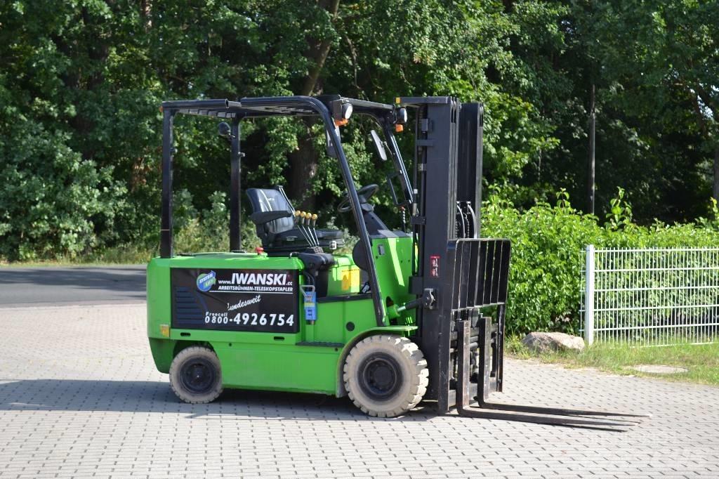 Hyundai 32 B-7 Elektriniai šakiniai krautuvai