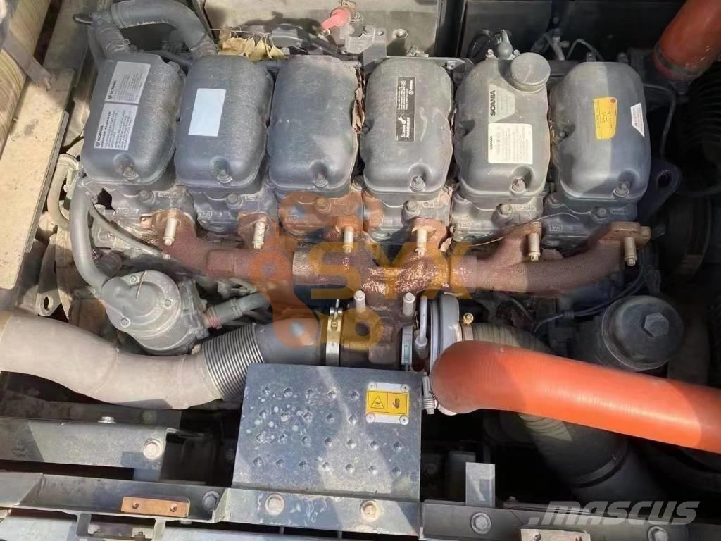 Doosan DX530 LC Vikšriniai ekskavatoriai