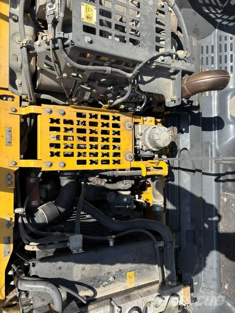 Komatsu PC 290 LC-11 Vikšriniai ekskavatoriai
