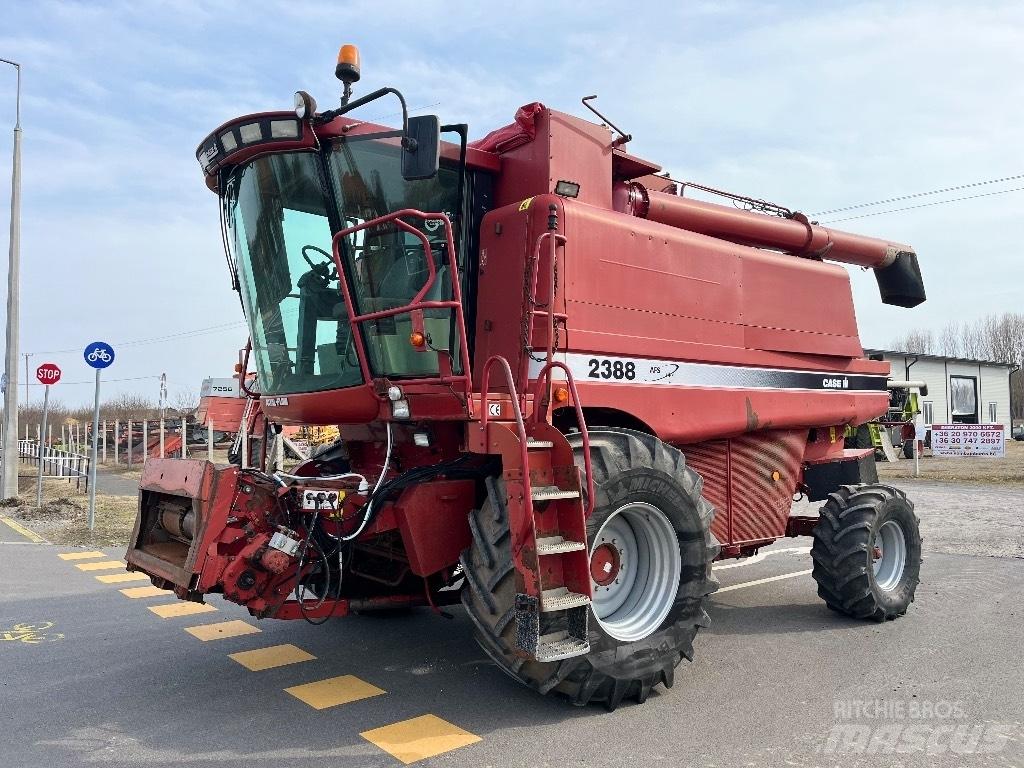 Case IH 2388 Derliaus nuėmimo kombainai