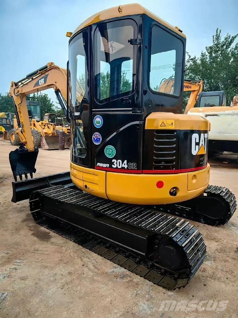 CAT 304 CR Mini ekskavatoriai < 7 t