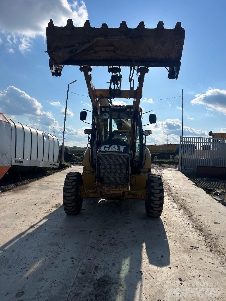 CAT 422 E Ekskavatoriniai krautuvai