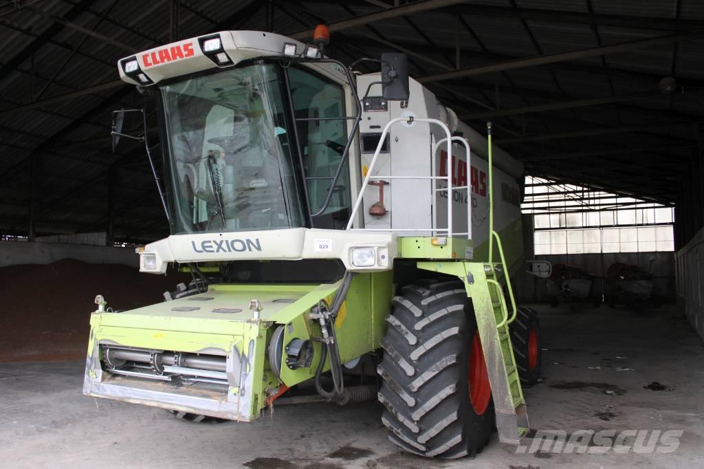 CLAAS Lexion 450 Derliaus nuėmimo kombainai