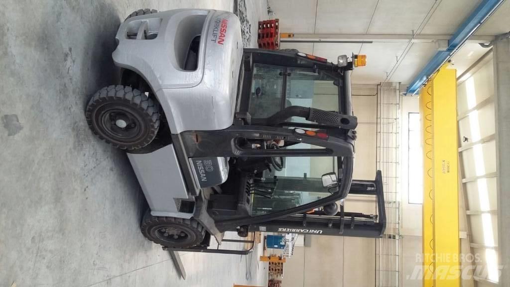 Nissan FGD02A30Q Dyzeliniai krautuvai