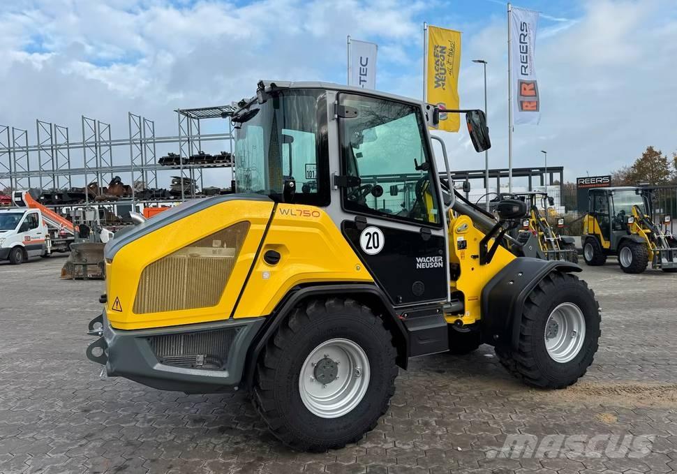 Wacker Neuson WL 750 Naudoti ratiniai krautuvai