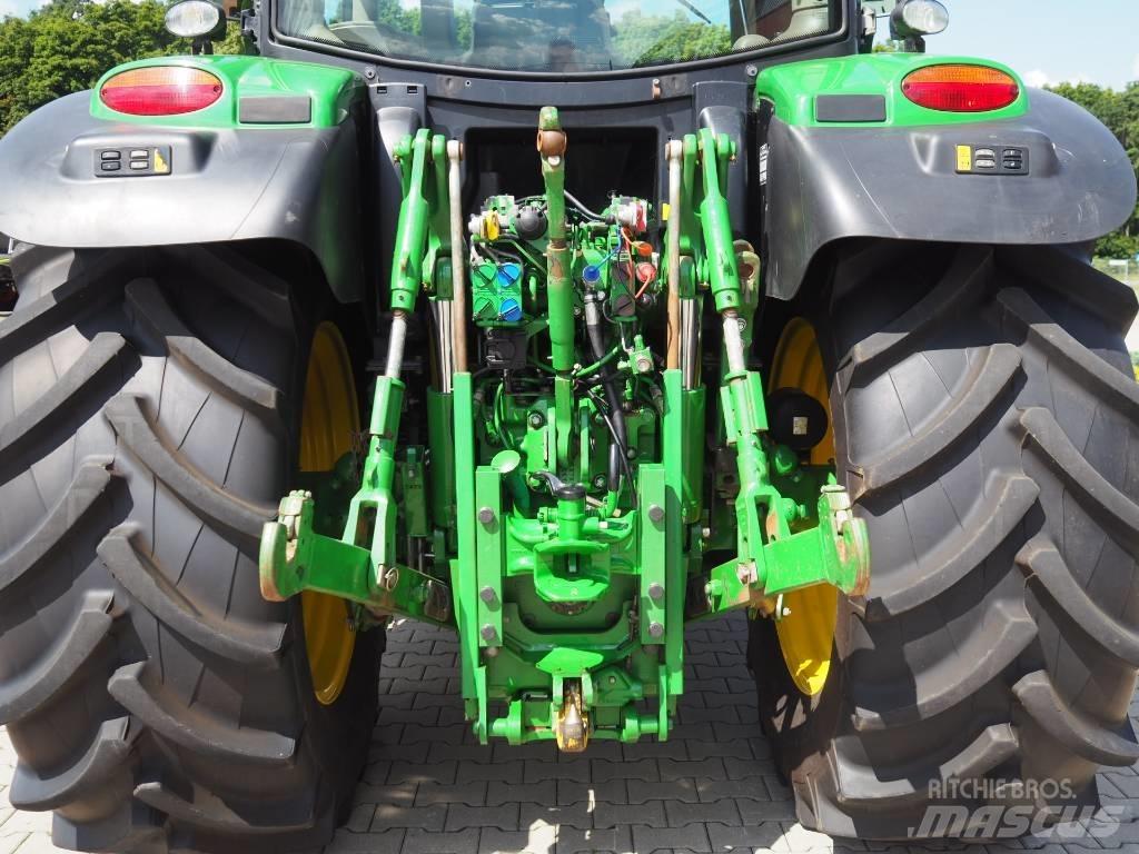 John Deere 6150R Traktoriai