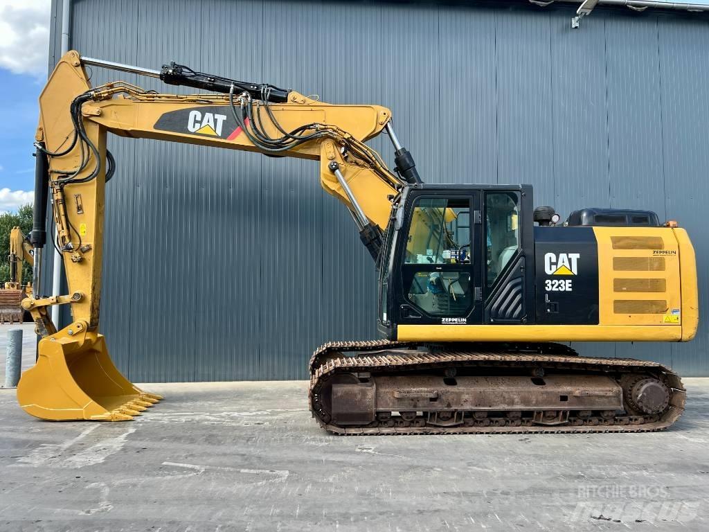 CAT 323EL VA Vikšriniai ekskavatoriai