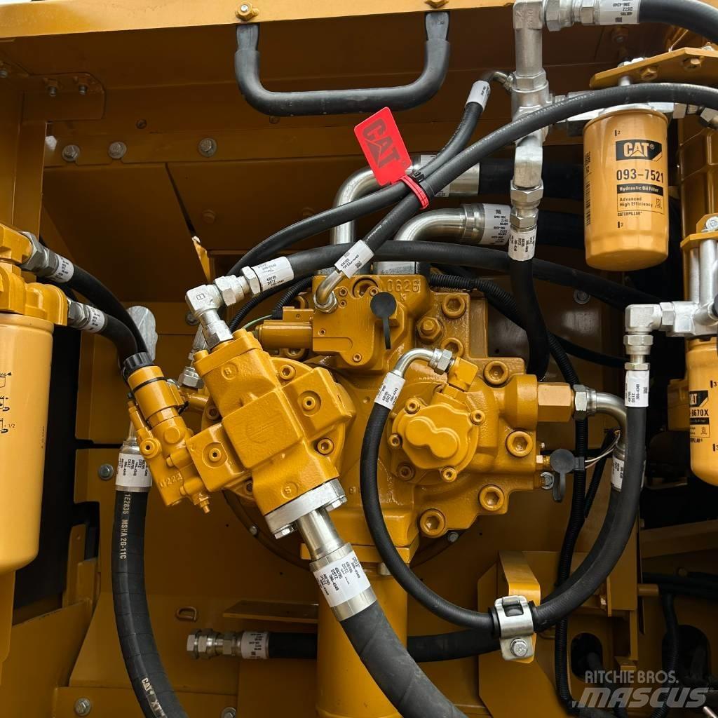 CAT 336D2L Vikšriniai ekskavatoriai