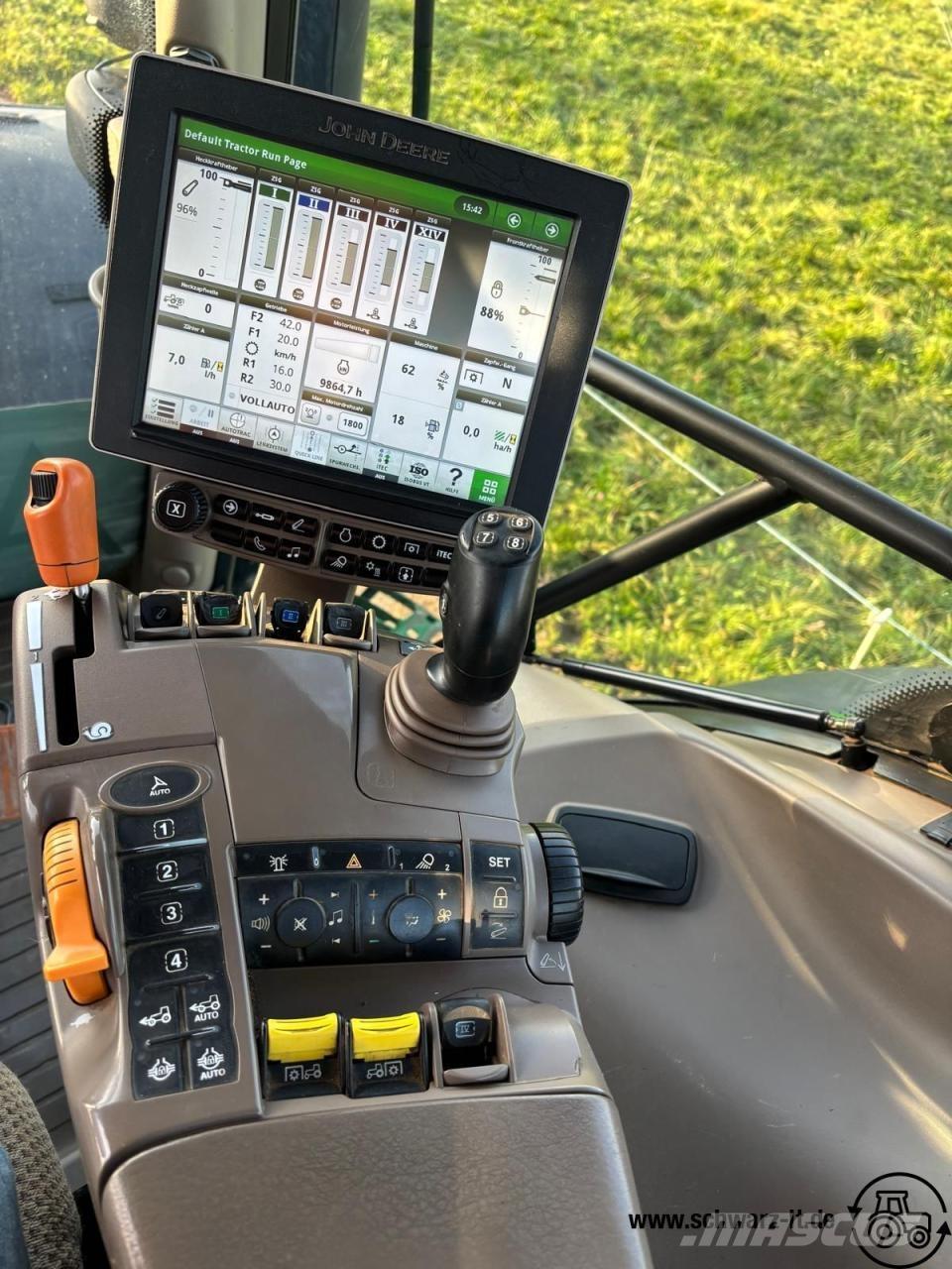 John Deere 6195R Traktoriai