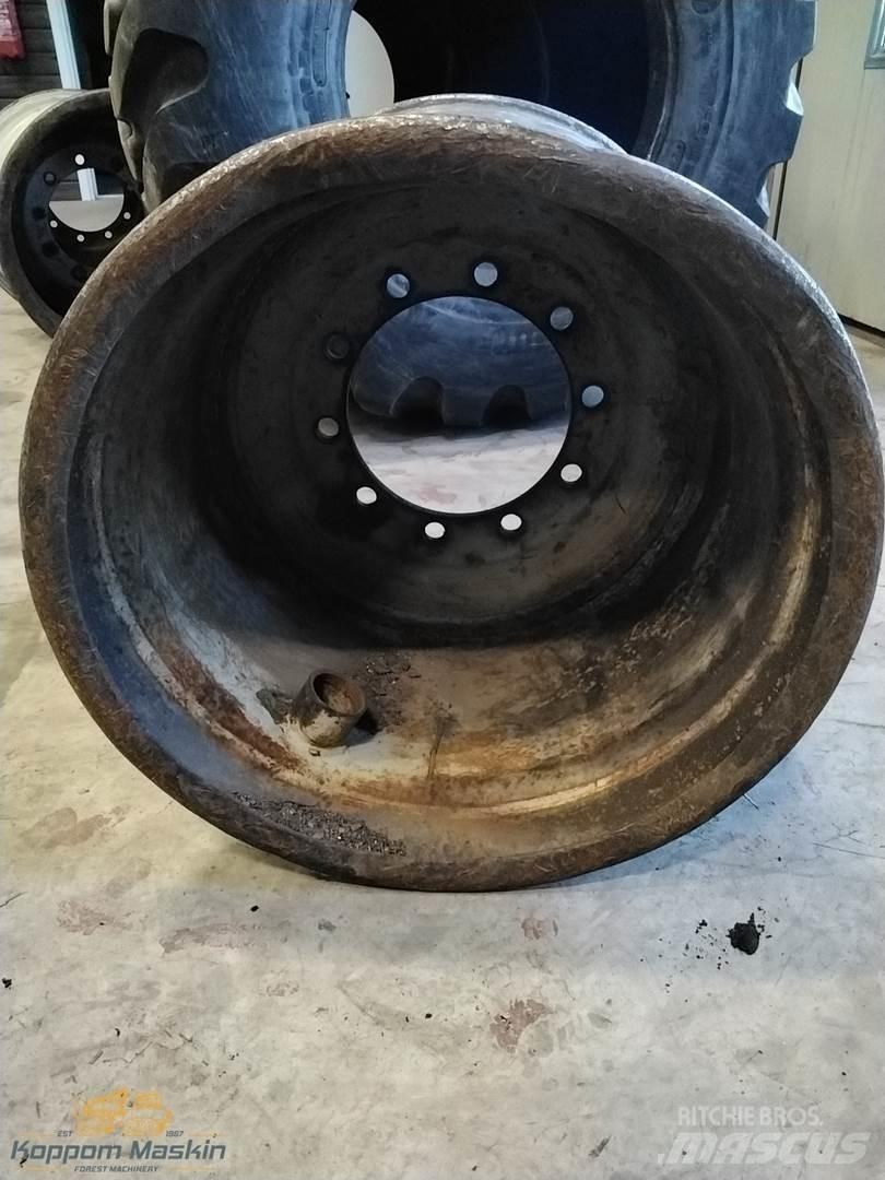 Valmet 890 24x26,5 Padangos, ratai ir ratlankiai