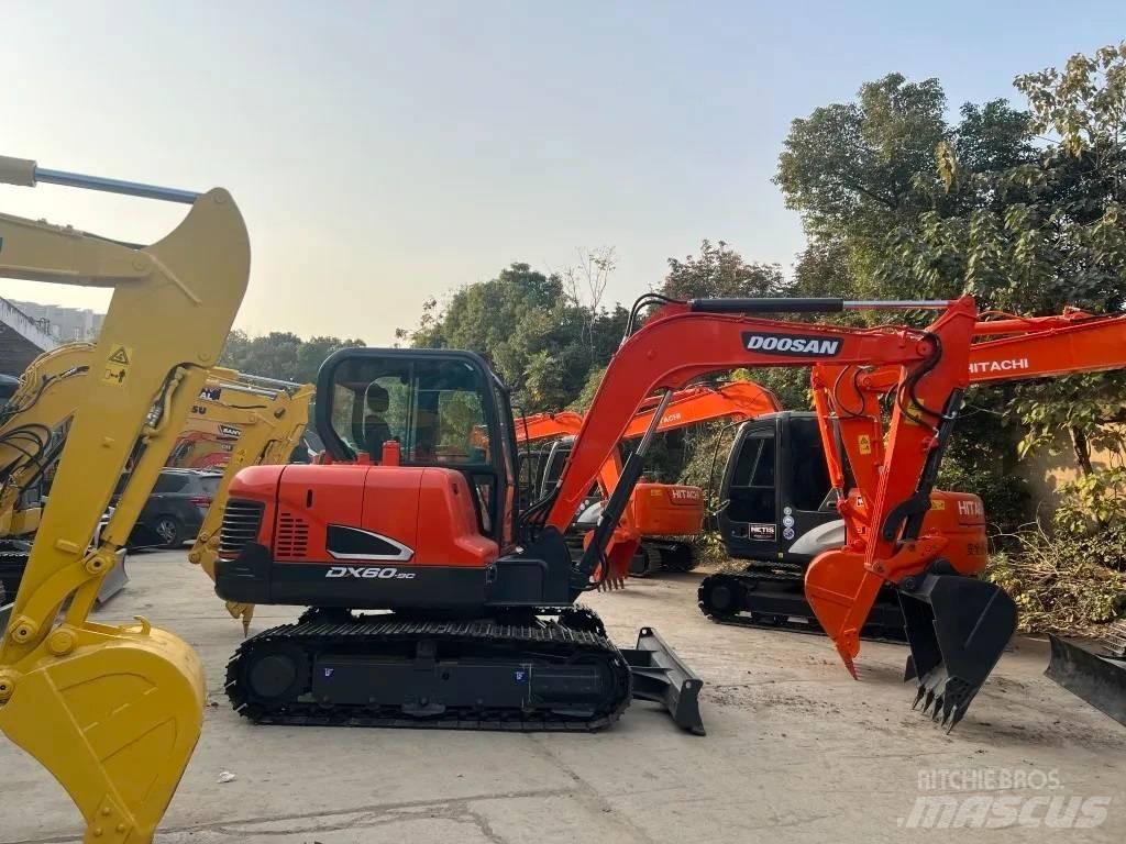 Doosan DX 60-9C Mini ekskavatoriai < 7 t