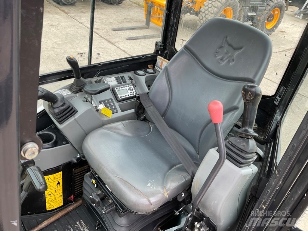 Bobcat E 27 Mini ekskavatoriai < 7 t