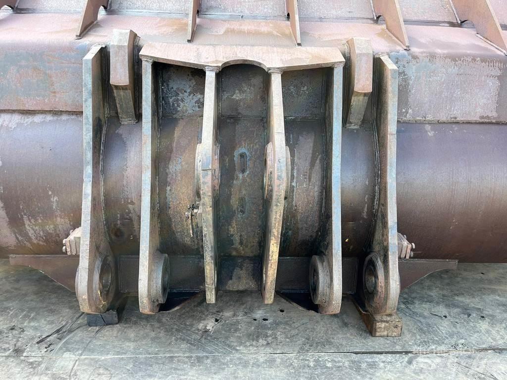 CAT 990 Bucket Kaušai