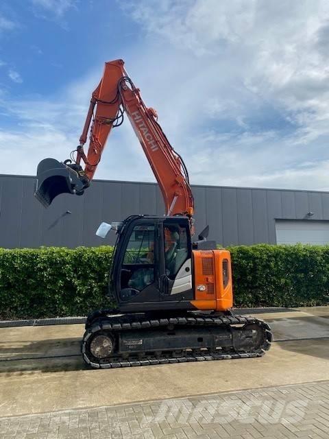 Hitachi ZX 135 US-6 Vikšriniai ekskavatoriai