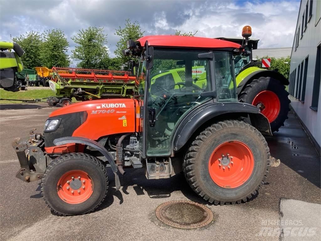 Kubota M7040 Naudoti kompaktiški traktoriai