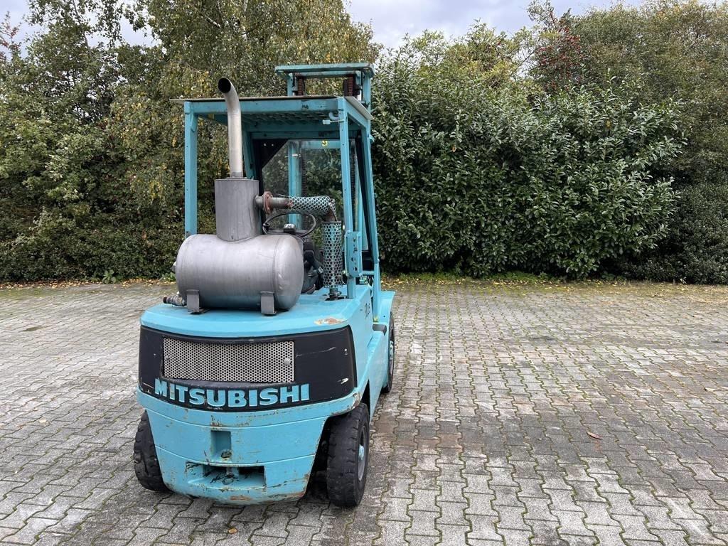Mitsubishi FD25T Dyzeliniai krautuvai