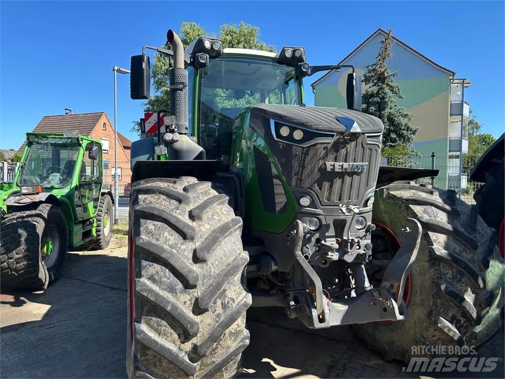 Fendt 942 VARIO Traktoriai