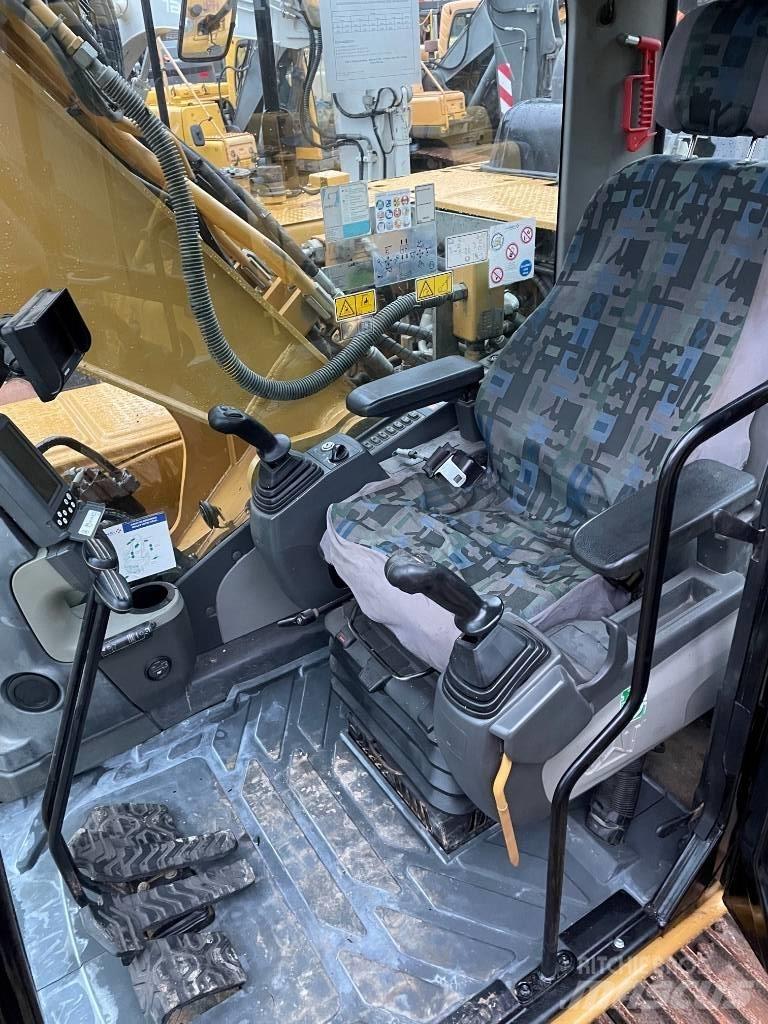 CAT 319D Vikšriniai ekskavatoriai