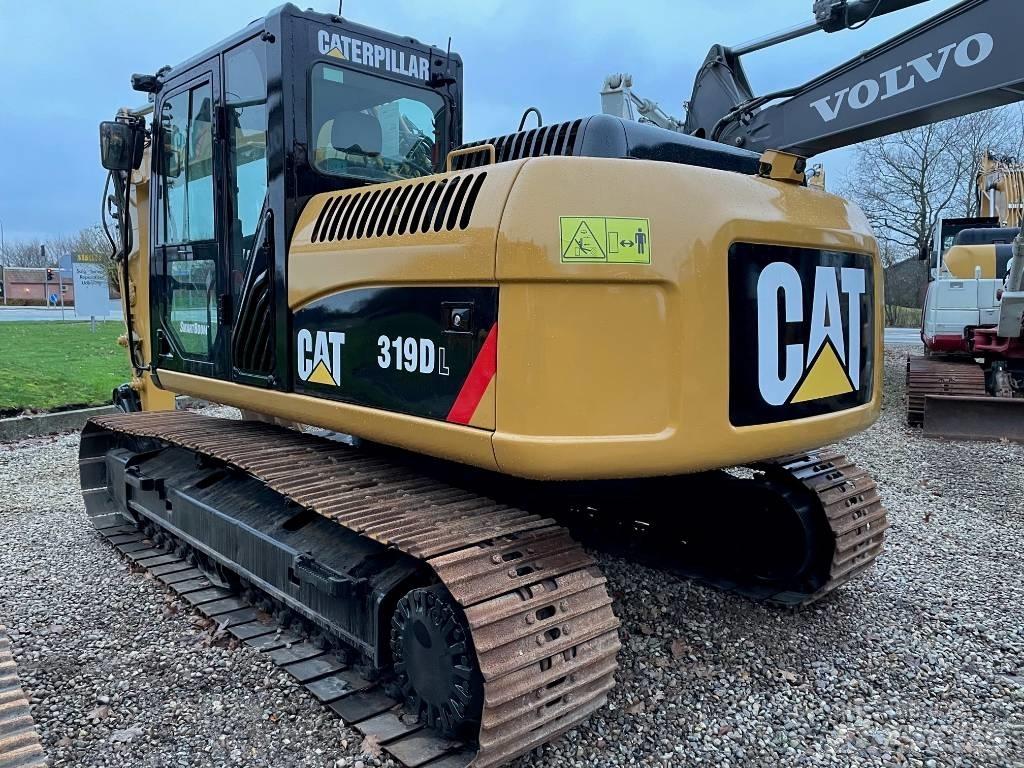 CAT 319D Vikšriniai ekskavatoriai