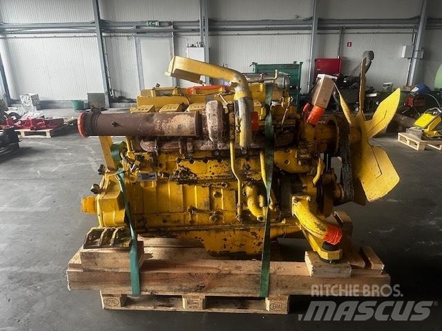 Komatsu SA6D140-1 Varikliai