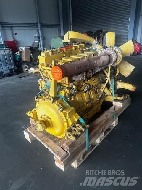 Komatsu SA6D140-1 Varikliai