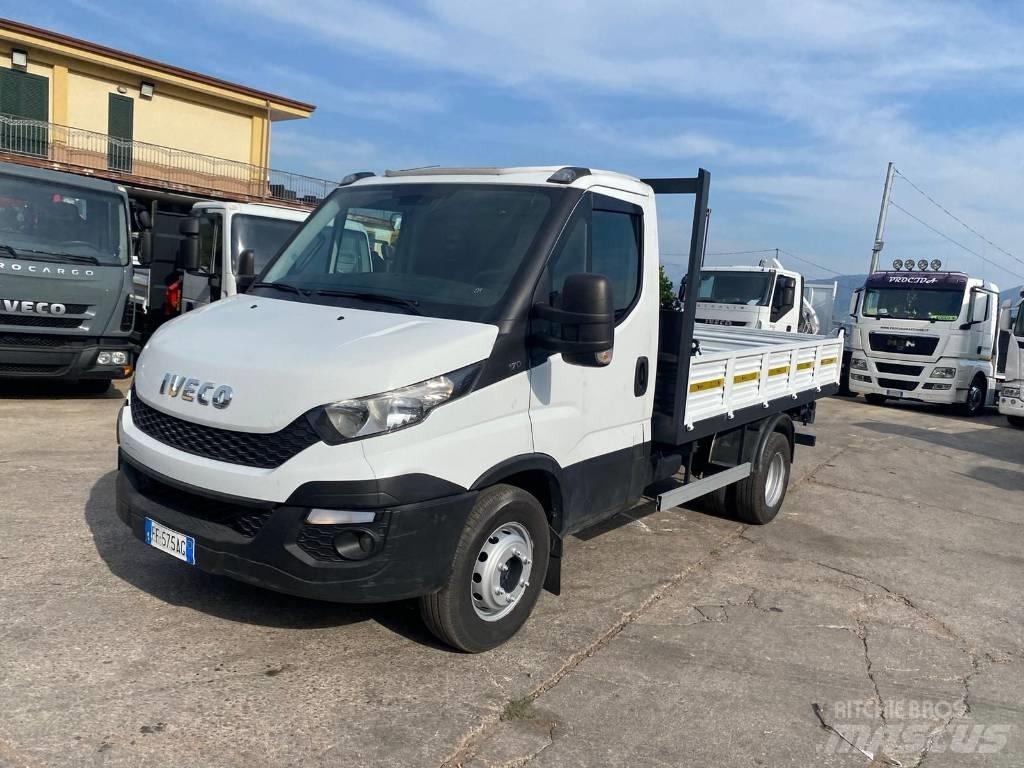 Iveco Daily 35C17 Savivarčių priekabų vilkikai