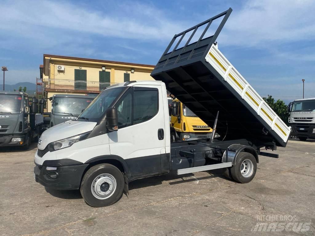 Iveco Daily 35C17 Savivarčių priekabų vilkikai