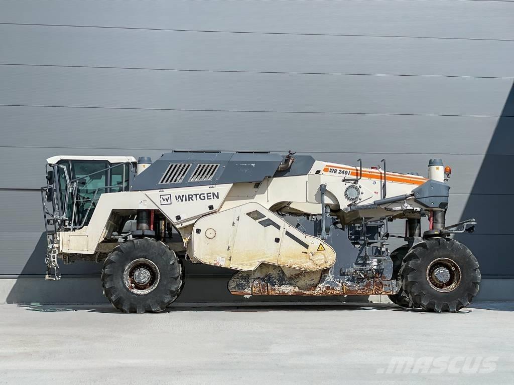 Wirtgen WR 240i Asfalto perdirbimo technika