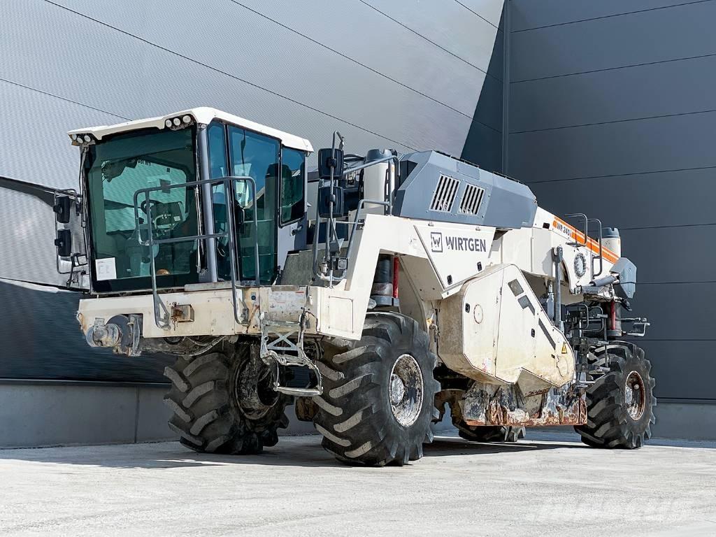 Wirtgen WR 240i Asfalto perdirbimo technika