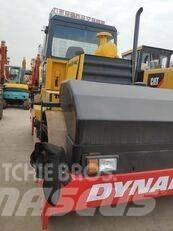Dynapac CC 421 Porinių būgnų volai