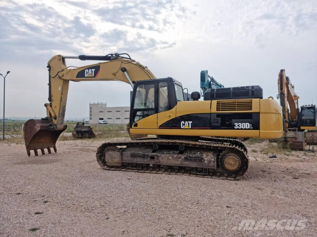 CAT 330 D L Vikšriniai ekskavatoriai