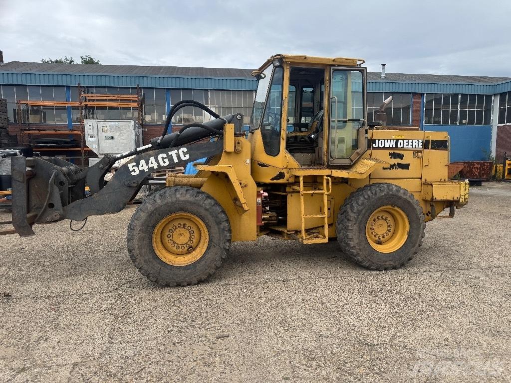 John Deere 544GTC Daugiafunkciniai pakrovėjai