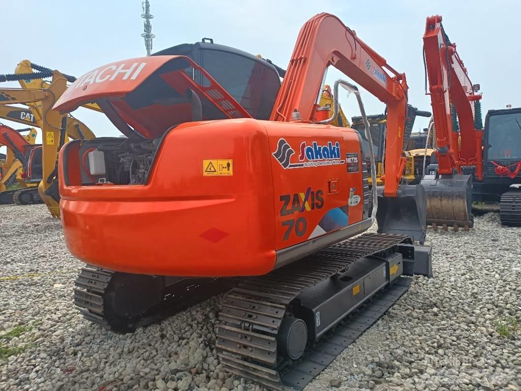 Hitachi ZX 70 Vikšriniai ekskavatoriai