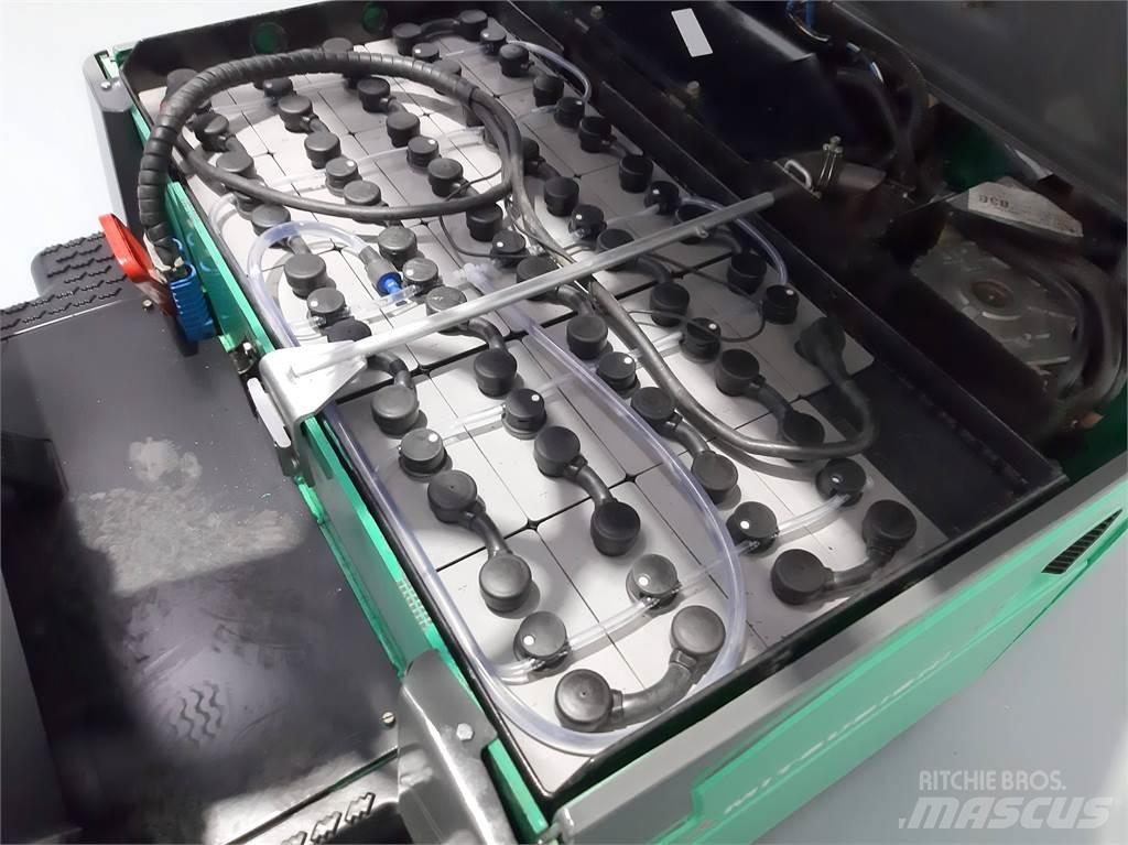 Mitsubishi FB16NT Elektriniai šakiniai krautuvai