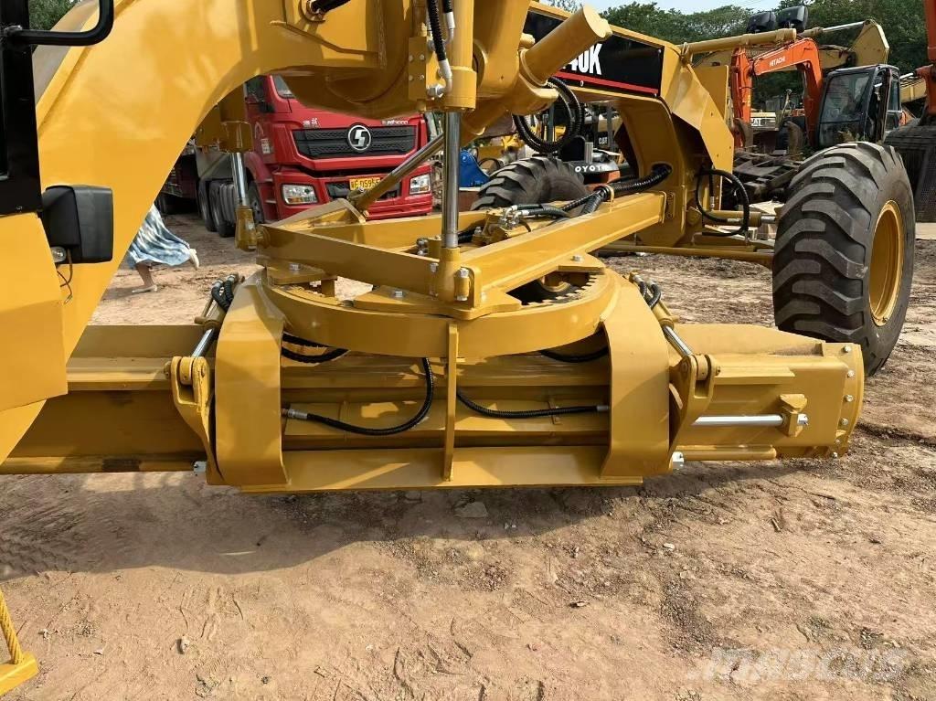 CAT 140 K Greideriai